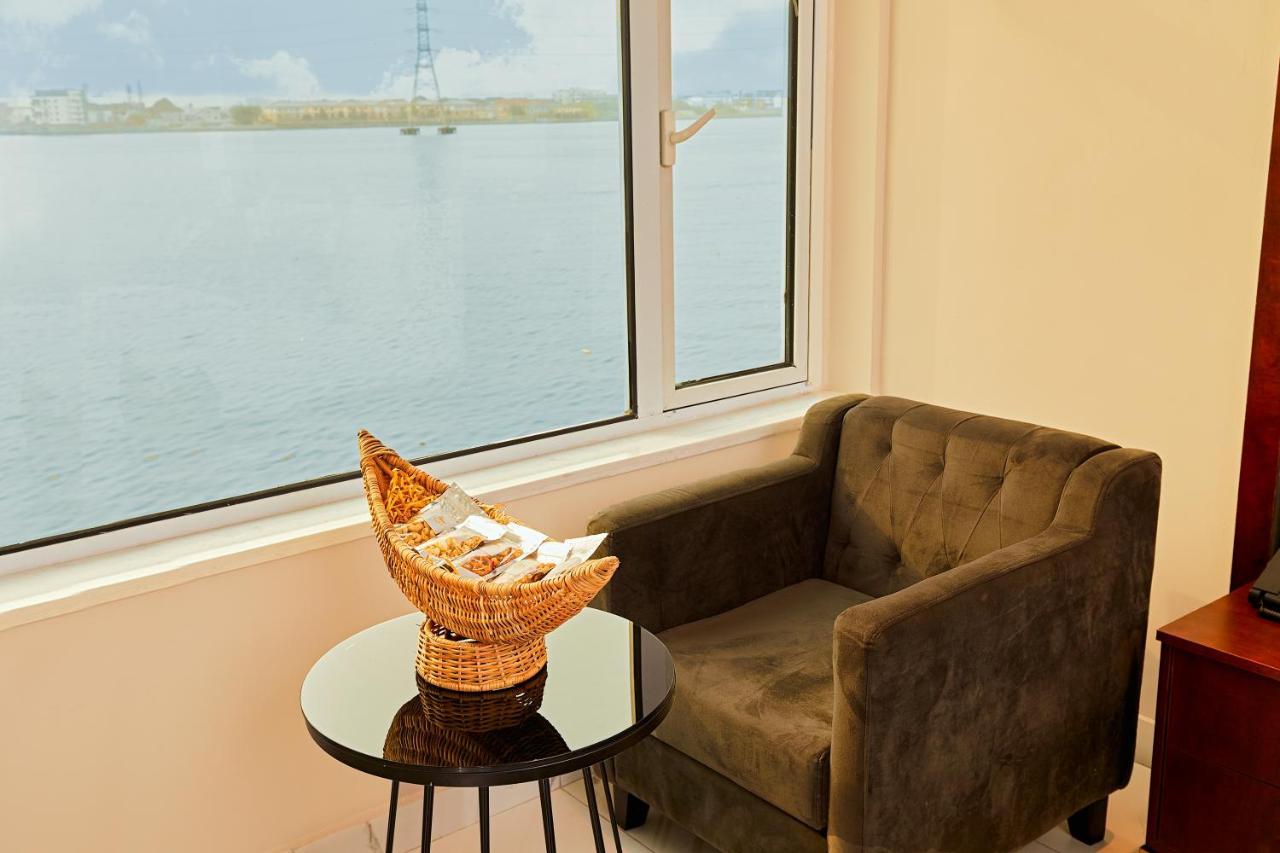The Yacht Hotel Sea Front Lekki Phase 1 Лагос Экстерьер фото